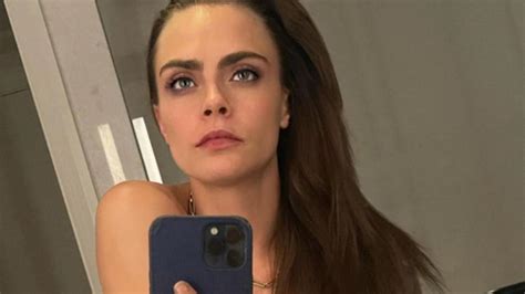 x rated selfies|Cara Delevingne shares nude selfie and X.